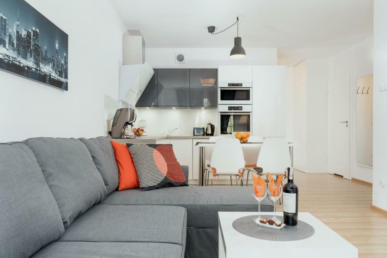 Grace Ii Apartment *